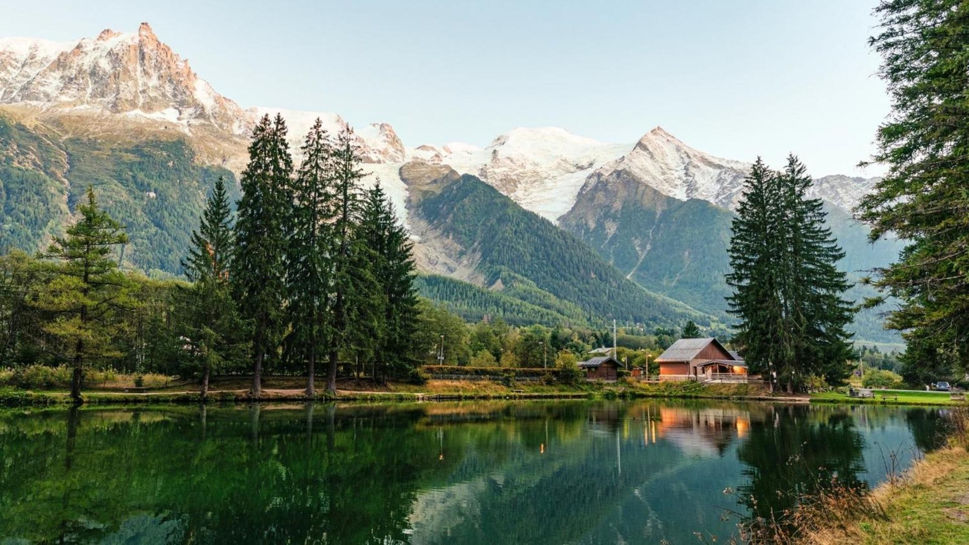 Apartment Midi Loft - A Central Chamonix Mountain Haven エクステリア 写真