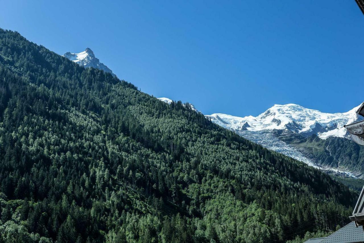 Apartment Midi Loft - A Central Chamonix Mountain Haven エクステリア 写真