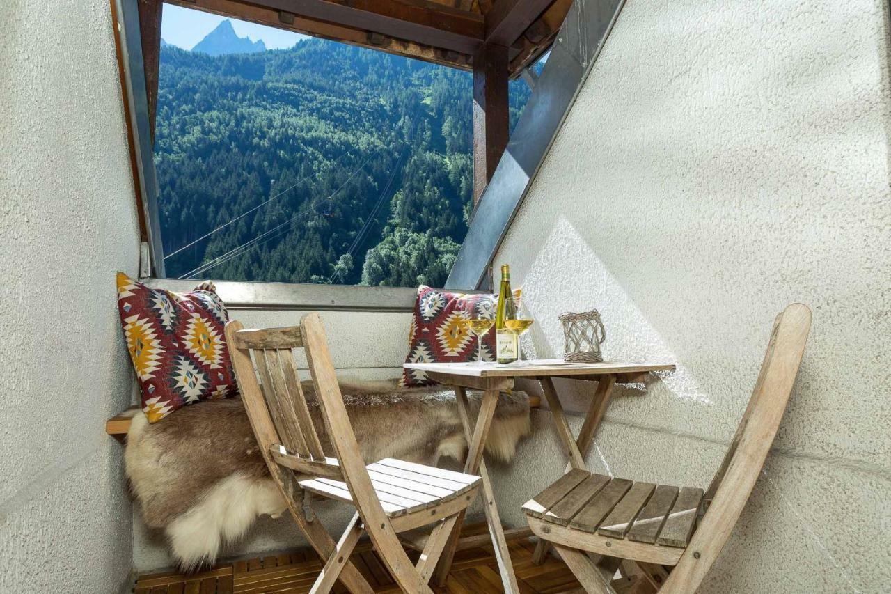 Apartment Midi Loft - A Central Chamonix Mountain Haven エクステリア 写真